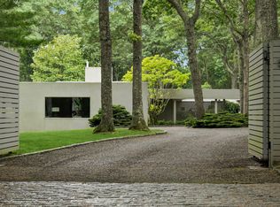 50 Old Farm Rd, Bridgehampton, NY 11932