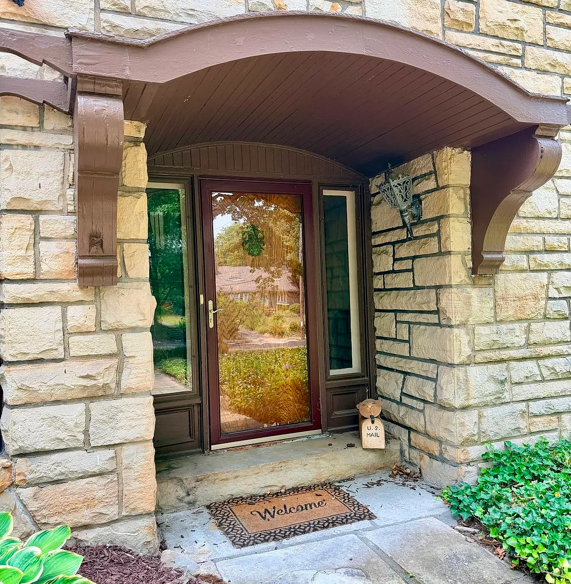 4 bed, 2.5 bath, 3079 sqft, $3,500 — Photo 3