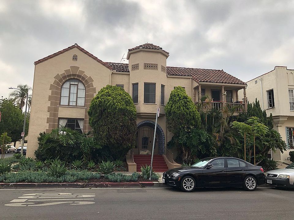 1st image of 464 N Curson Ave APT 2