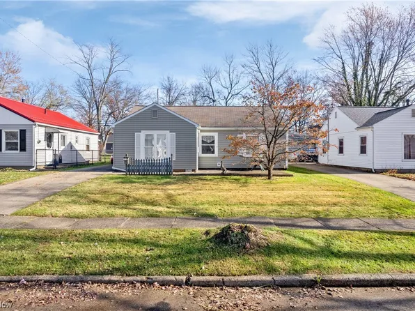 476 Standish St NW, Massillon, OH 44647