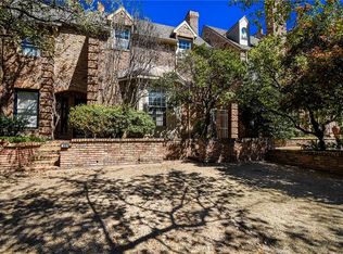 3428 Lovers Ln, Dallas, TX 75225