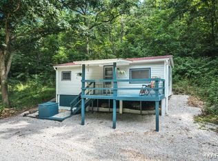 21583 Private Drive 8496, Newburg, MO 65550