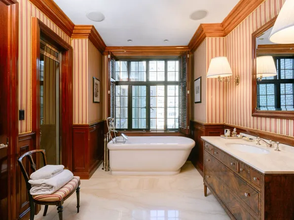 115 East 67th Street image 23 of 28