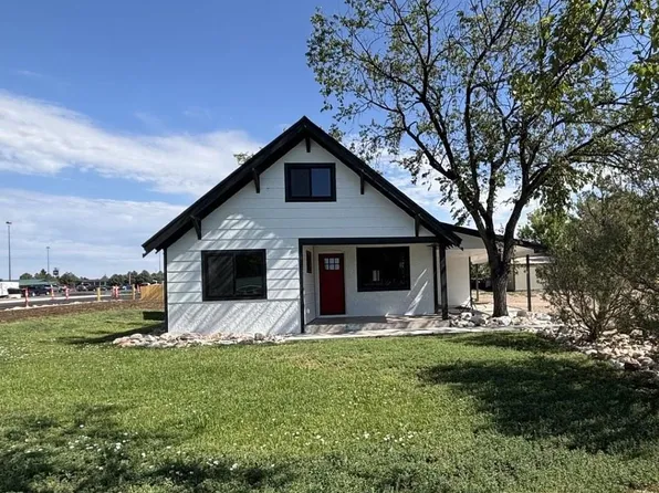 1604 16th St, Wheatland, WY 82201