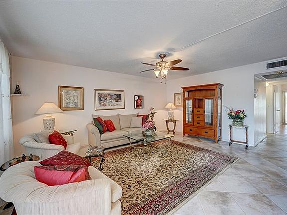 3rd image of 1023 Ventnor #H