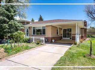 5301 Sagebrush Ave, Cheyenne, WY 82009