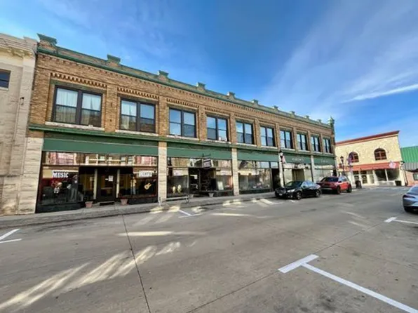 319 South Street, 319 South St #14, Waukesha, WI 53186