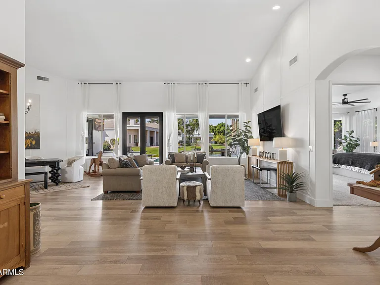 1465 W Island Cir — Photo 12