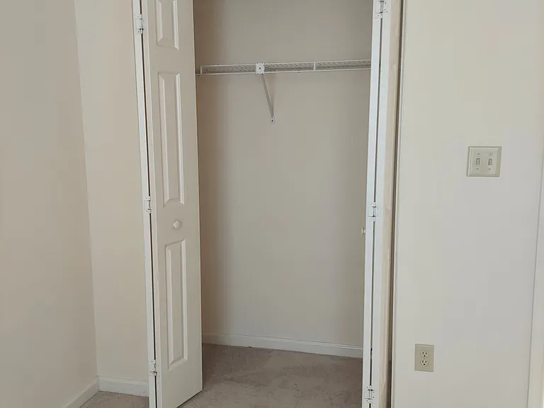 1456 Ashland Dr — Photo 5