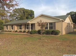 1701 Camelia Dr SW, Decatur, AL 35601