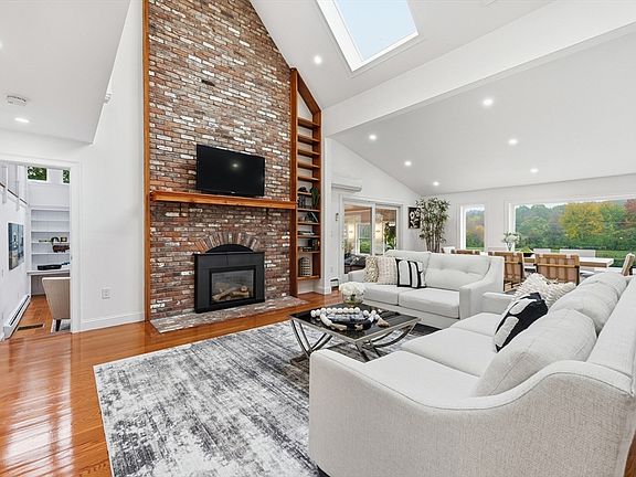 4th image of 6 Lynbrook Rd