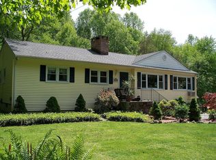 79 Castle Hill Rd, Newtown, CT 06470