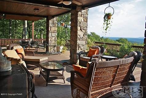 Covered porch 1