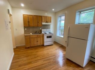 144 Che, Boston, MA 02128