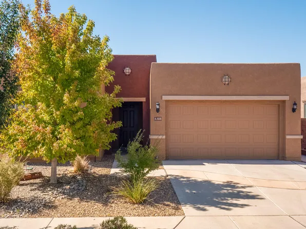 5308 Calle Giralda NW, Albuquerque, NM 87120