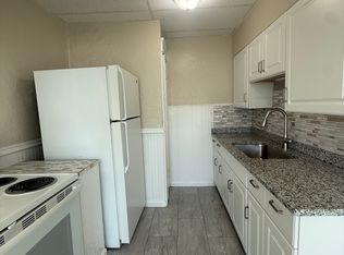 111 Hamilton St #1L, Worcester, MA 01604