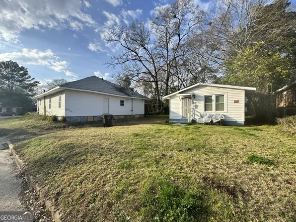 1002 Lawyers Ln, Columbus, GA 31906