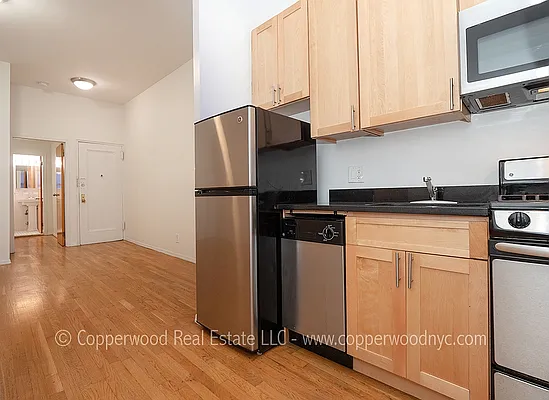 Rented by Copperwood Real Estate | media 15