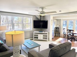 10 Windward Ln #1, Kennebunkport, ME 04046