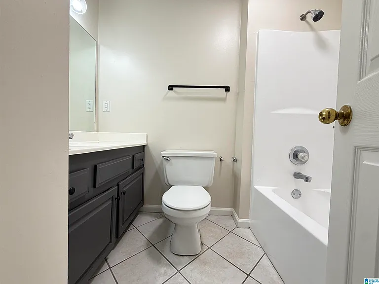 101 Cambridge Pointe Cir — Photo 15