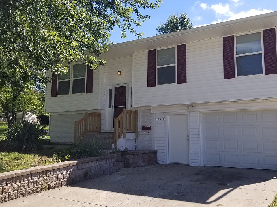 1st image of 19019 E Susquehanna Ct
