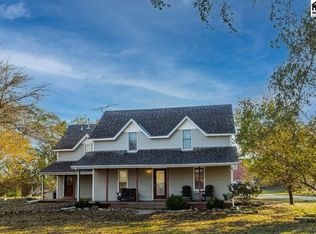 140 8th Ave, Inman, KS 67546