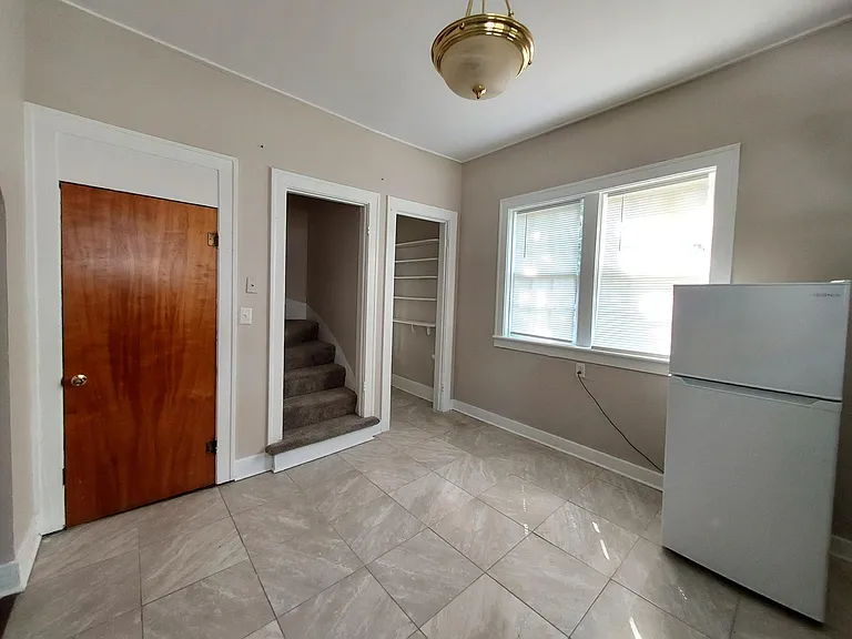 103 NE Roanoke Ave #2 — Photo 12