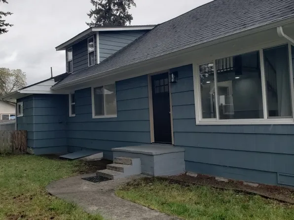 910 Lafayette Street S, Parkland, WA 98444