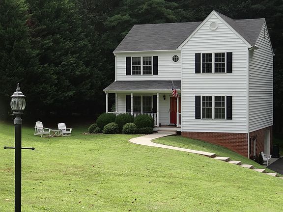 3rd image of 1362 Boonsboro Pl
