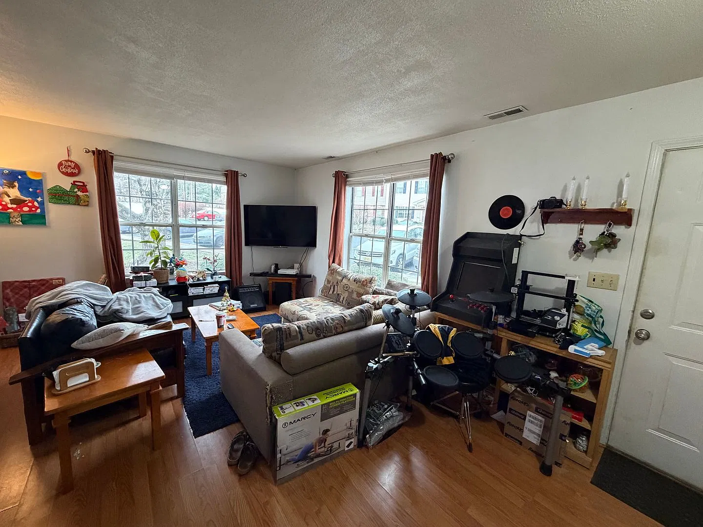 4 Bedroom, 2.5 Bathroom Townhouse in the heart of Blacksburg — Photo 2