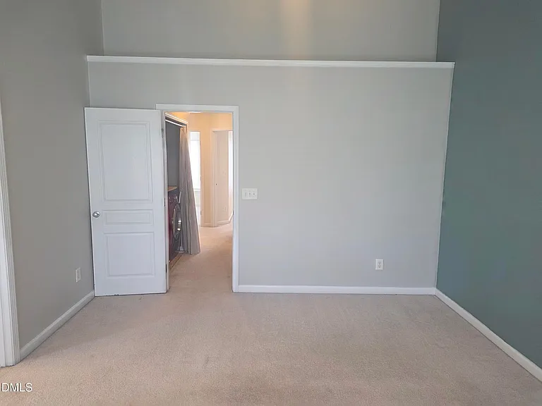 124 Braeside Ct — Photo 22