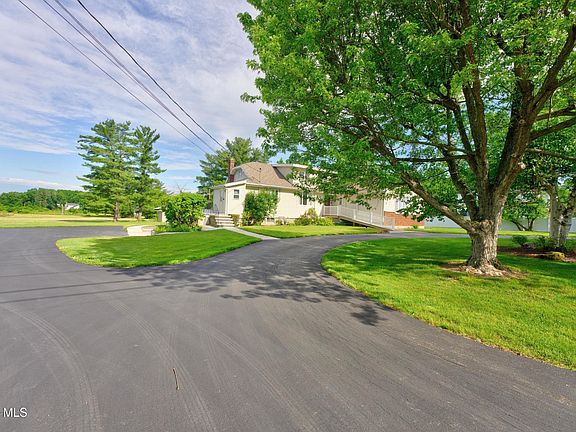 4th image of 12 Glenwood Road
