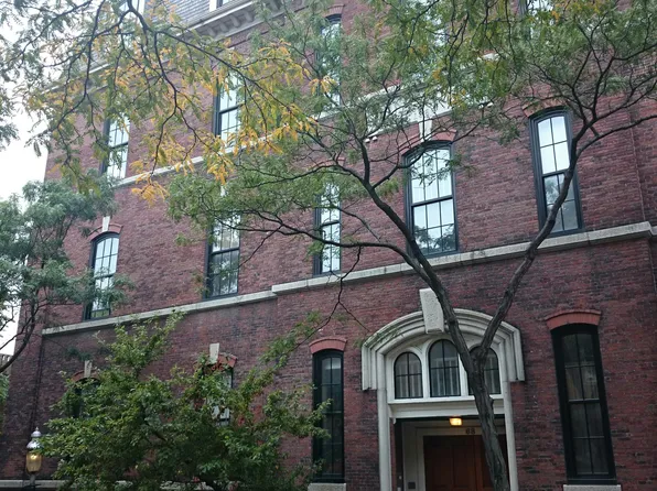 68 Baldwin St APT 44, Charlestown, MA 02129