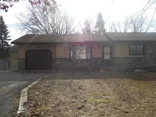 11079 Cottonwood Cir NW, Coon Rapids, MN 55448