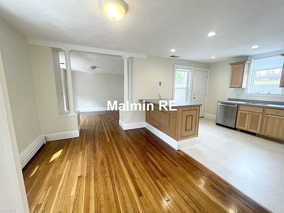 4 Dean Way #1 Boston (South Boston) Shared Unit Photo 2