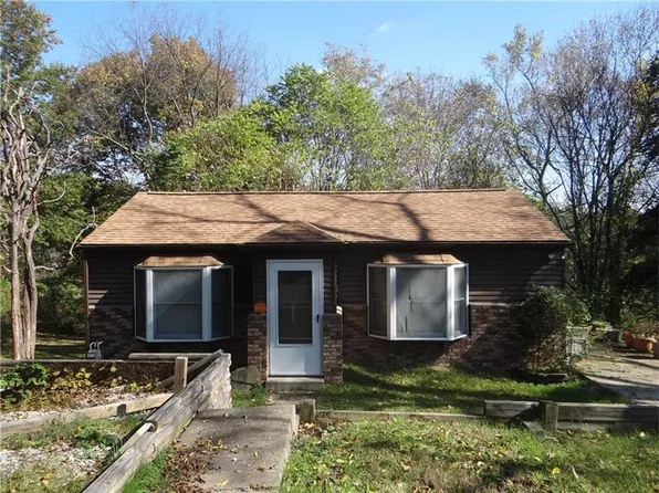 321 Morningside Ave, Jeannette, PA 15644