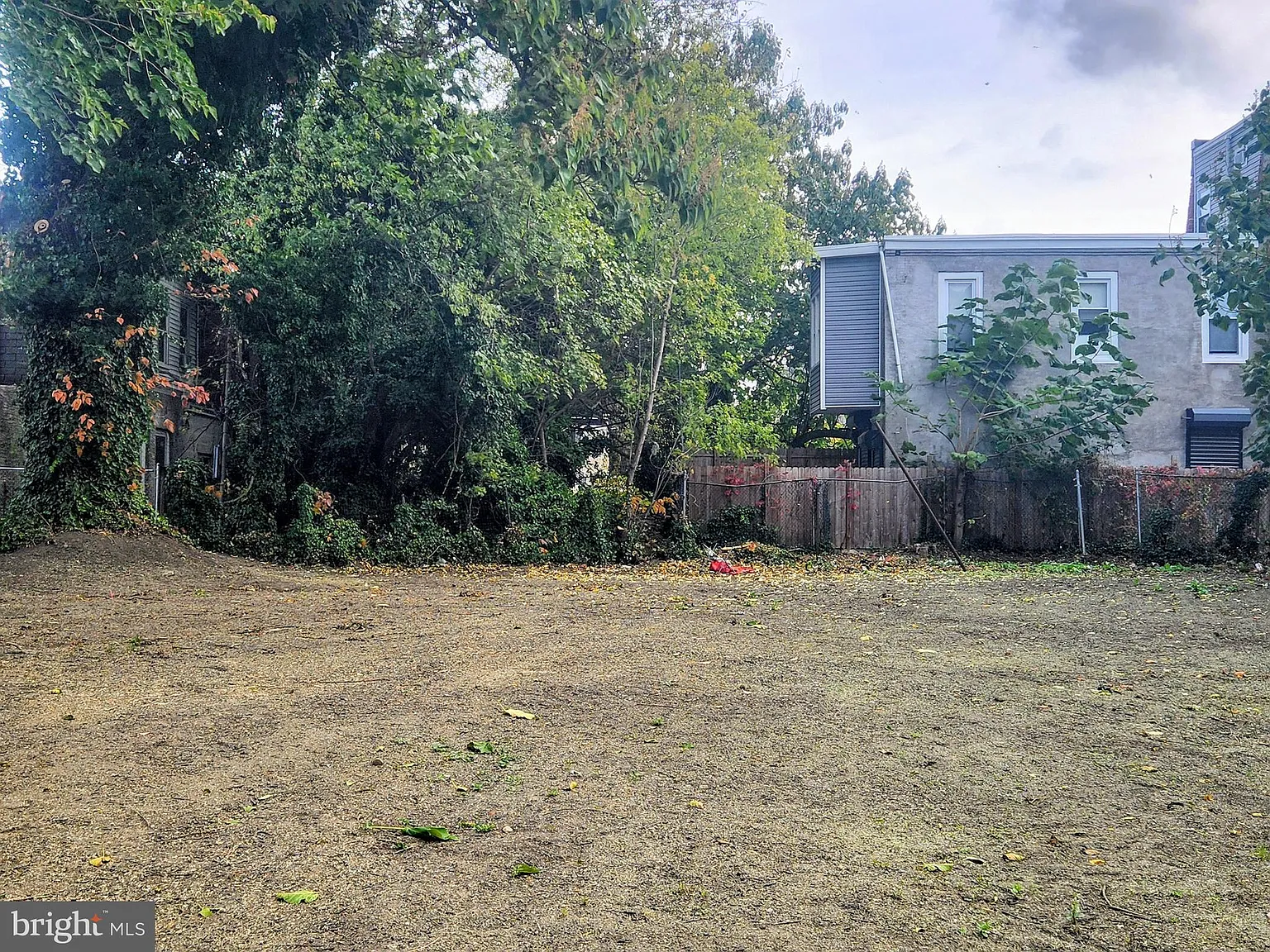2805 N Broad St photo 1