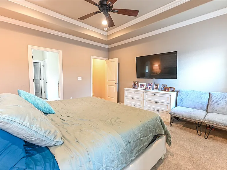 5824 W Persimmon St — Photo 11