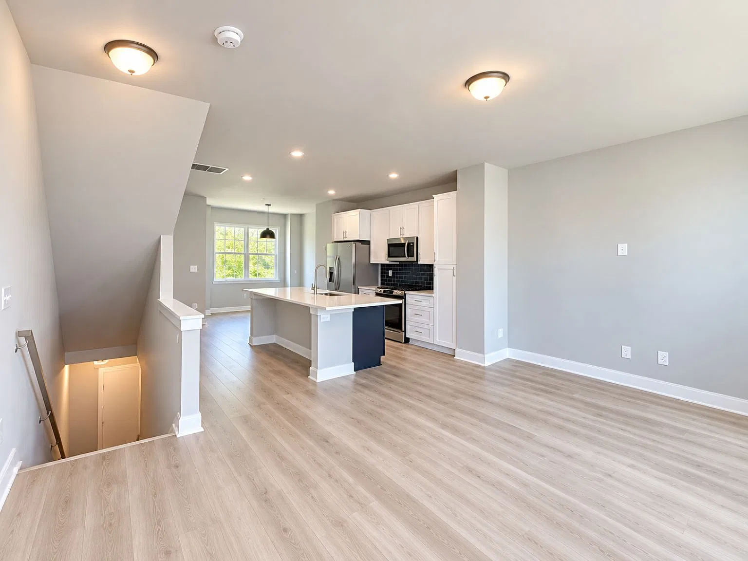 5014 Central Ave — Photo 4