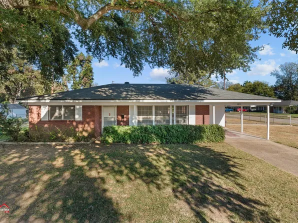 2833 Bolch St, Shreveport, LA 71104
