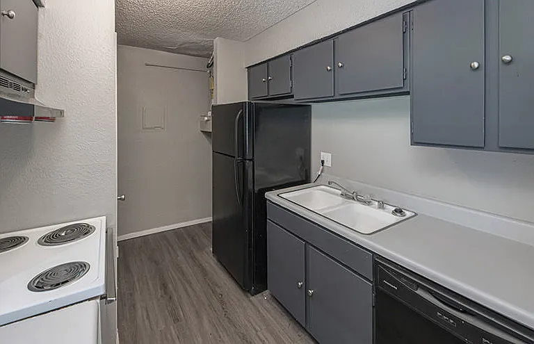 Stone Creek Apartment Homes — Photo 7
