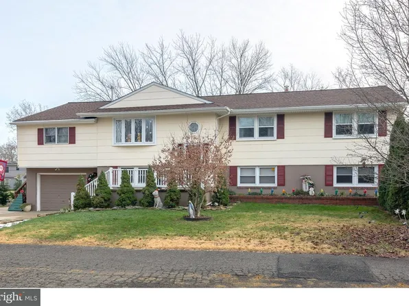 480 5th Ave, Barrington, NJ 08007