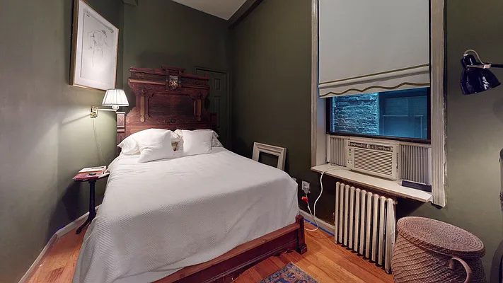 Rented by Bond New York | media 7