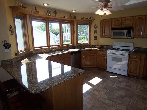 2nd image of 2023 Seneca Way