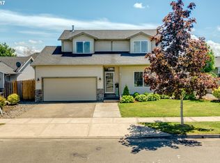 769 Mary Dr, Molalla, OR