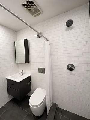 Bathroom, photo 2