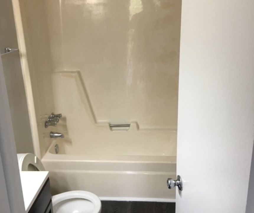 Bathroom Pic 3_03032022
