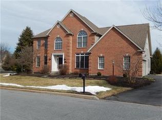 5025 Drummond Cir, Center Valley, PA 18034