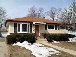 2nd image of 3215 S 98th St