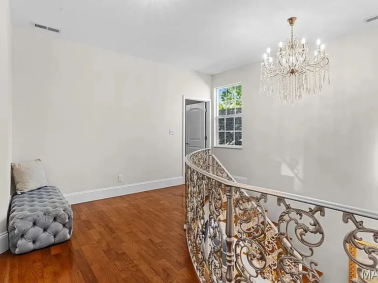4254 Humphrey St — Photo 19